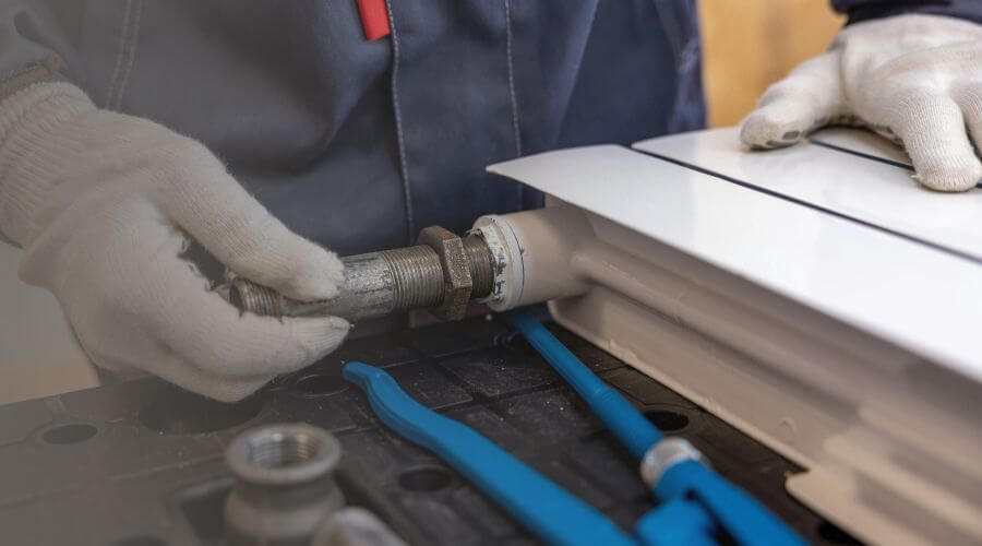 Expert burst pipe repair services in Peterson, IA